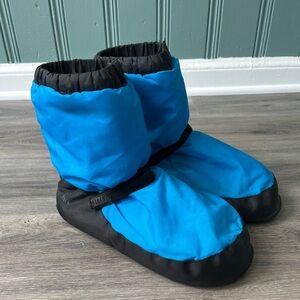 Bloch warmup booties